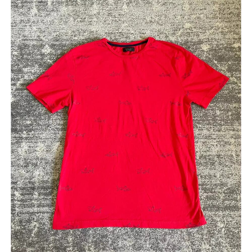Zara Man Mens L Tee Shirt Red Sharks Short Sleeve Fish N4